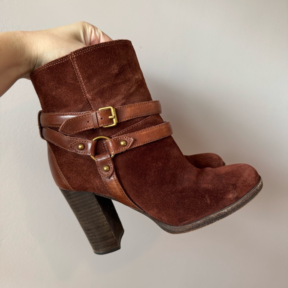 Ugg Women’s Dandridge Suede Leather Harness Ankle Boots in Mahogany‎ Size 8